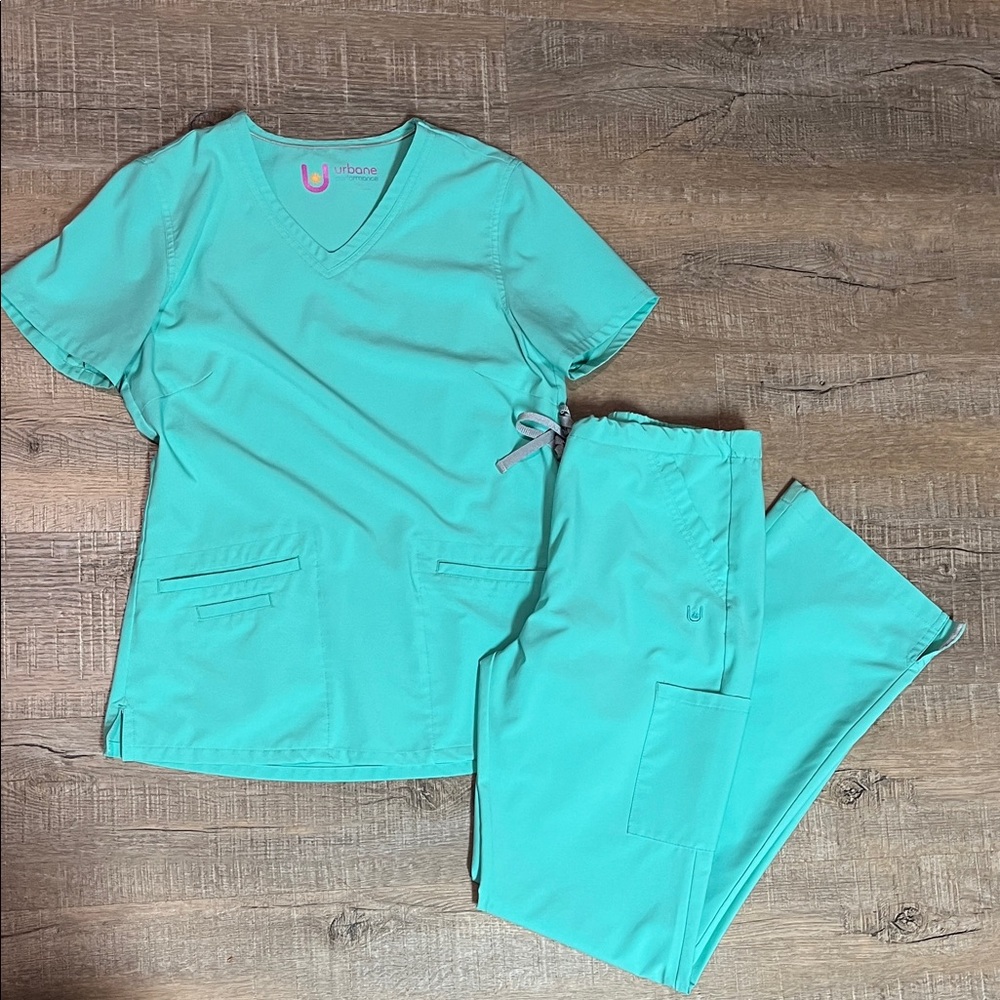 Urbane mint green Medical Scrub Set